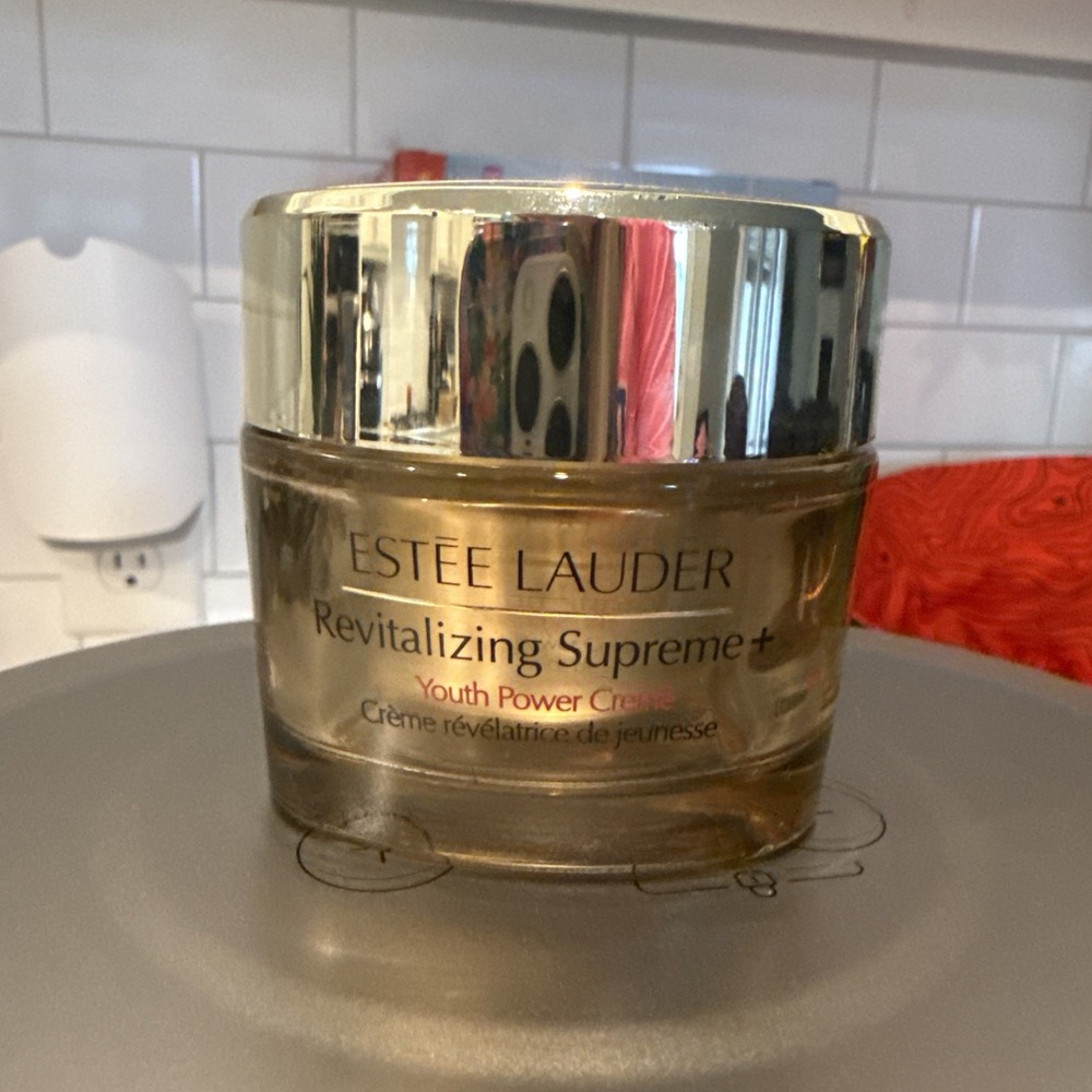 Estee Lauder Revitalizing Supreme+ Moisturizer Youth Power Cream - 1.7fl. oz